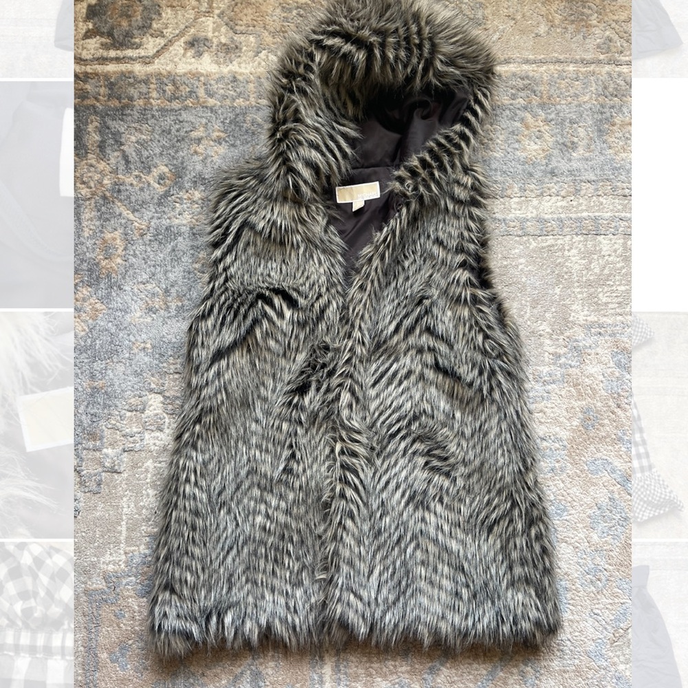 Chevron fur vest long